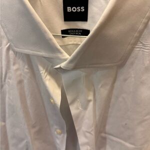 Boss Men's Classic White Dress Shirt NWOT